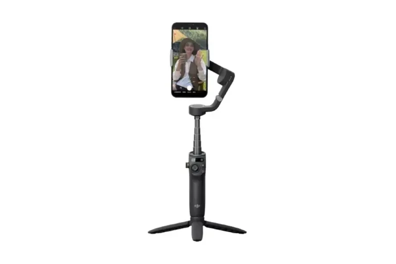 DJI Osmo Mobile 6 Handheld Gimbal