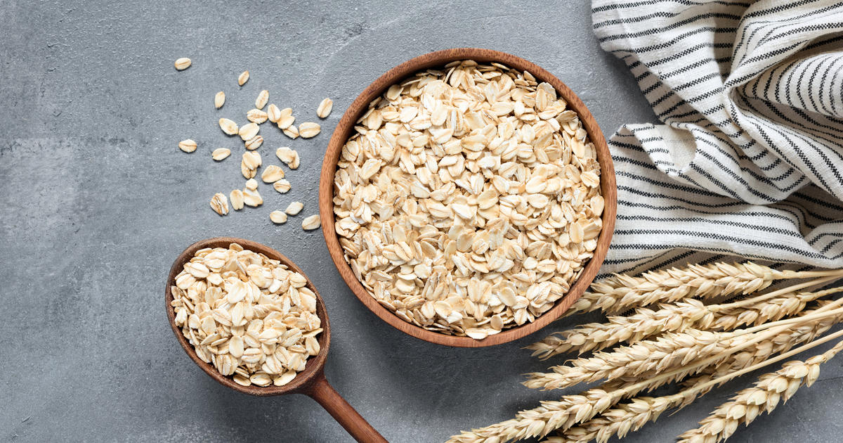 What is chlormequat, and can the chemical found in foods like Quaker Oats and Cheerios impact fertility?