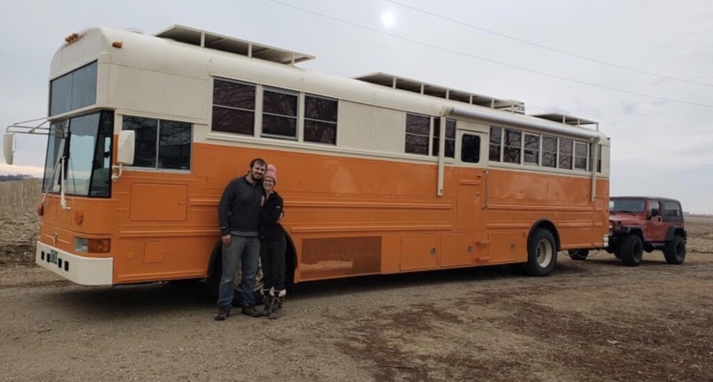 Couple Converts 40-Foot School Bus into Gorgeous Home for Working and Travel–LOOK INSIDE