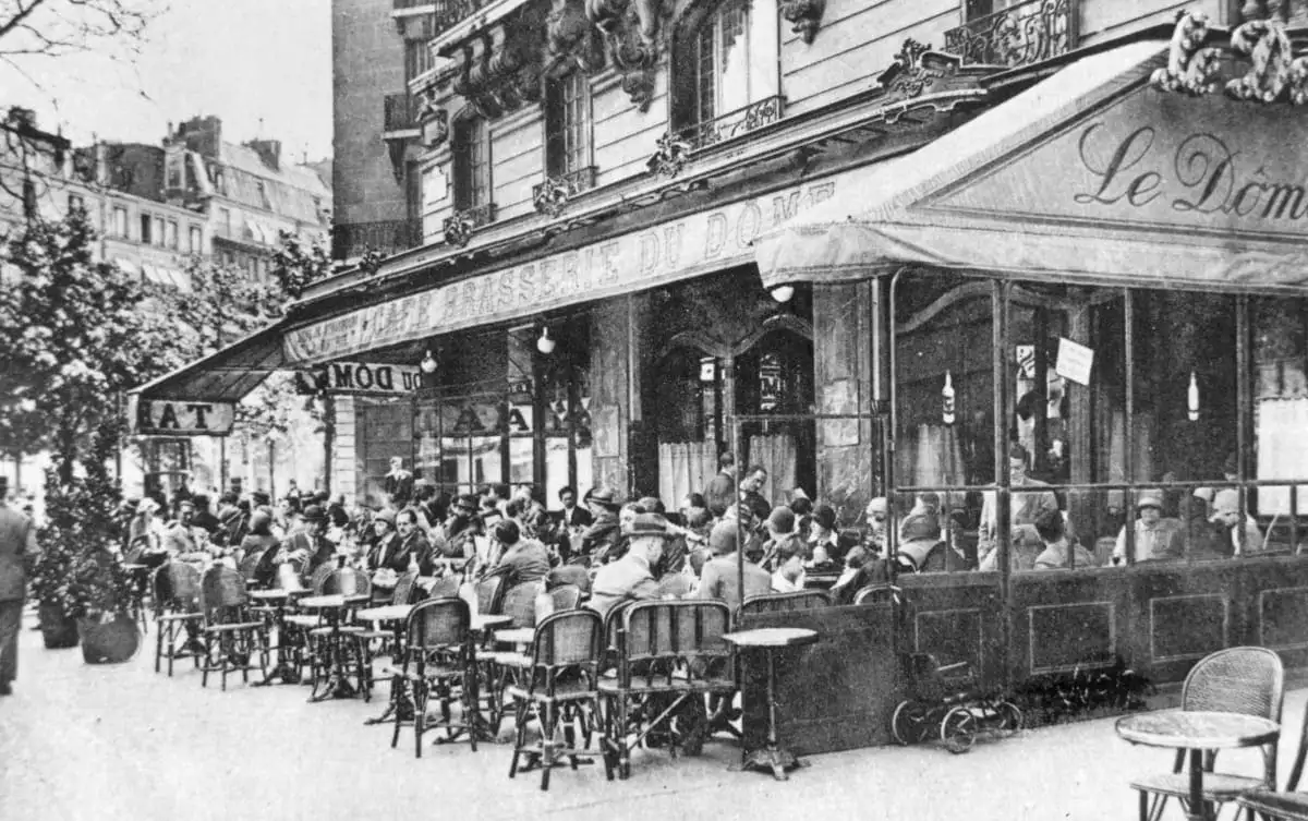 Image Source: The Cafe Brasserie du Dome, Montparnasse, Paris. (Photo by Hulton Archive/Getty Images)