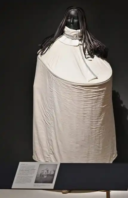 A French personal changing tent from 1900 that allowed ocean bathers to get into and out of their swimwear with privacy and when they were done, they could disconnect the collar and the entire cloth structure would drop to the ground. The newest exhibit at The Cummer Museum of Art and Gardens, Sporting Fashion: Outdoor Girls 1800 to 1960 opened Wednesday, February 28, 2024. The exhibit is made up of 65 ensembles of women's clothing and other related accessories designed, starting in the early 1900s to simply allow women to get outside to walk and garden and as more opportunities opened up, more activity specific clothing was designed with Western cultural expectations taken into account. The exhibit was organized by the American Federation of the Arts and FIDM Museum of the Fashion Institute of Design & Merchandising in Los Angeles.