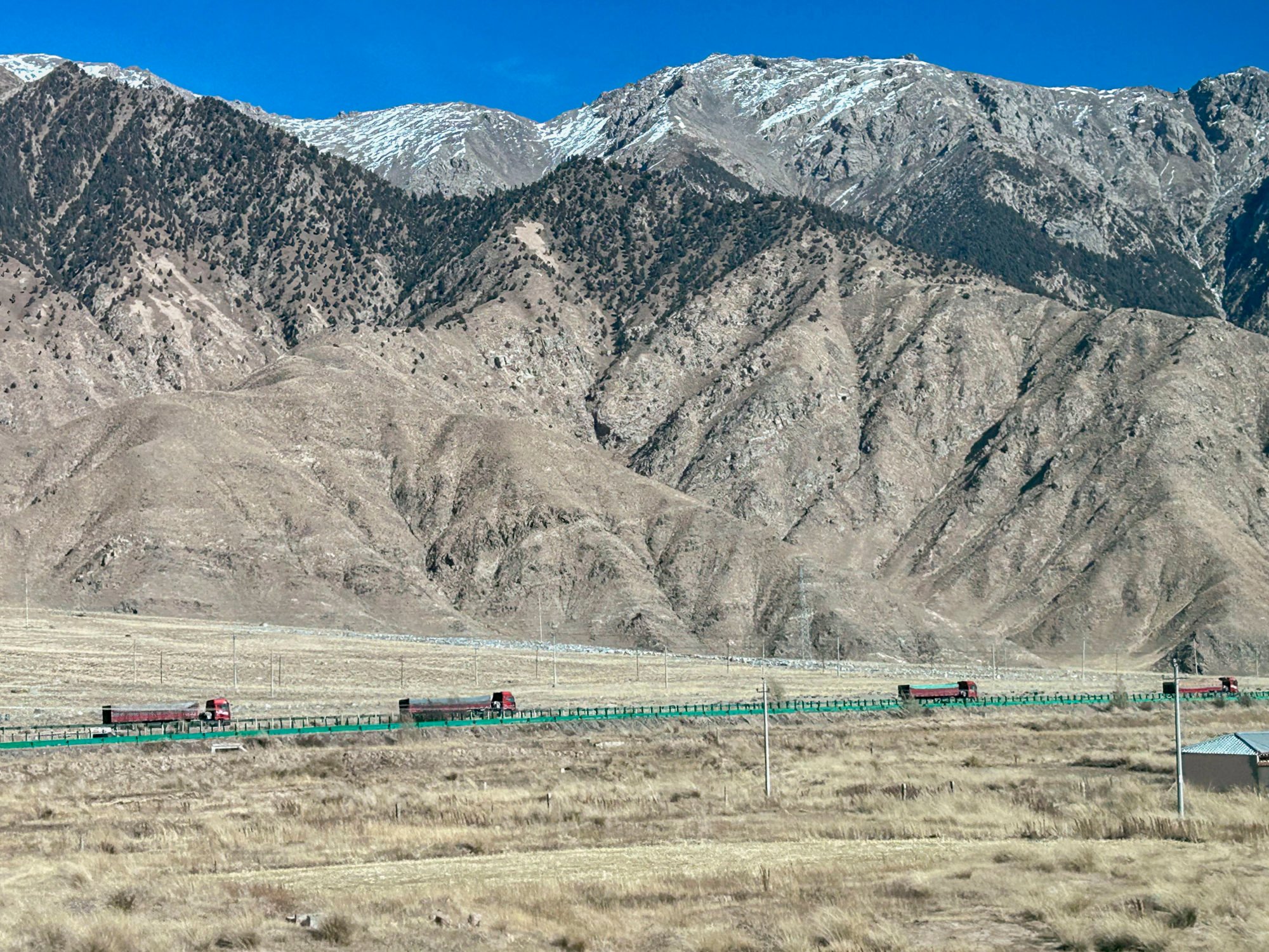 What’s riding an overnight train in China like? A 36-hour journey to Chengdu