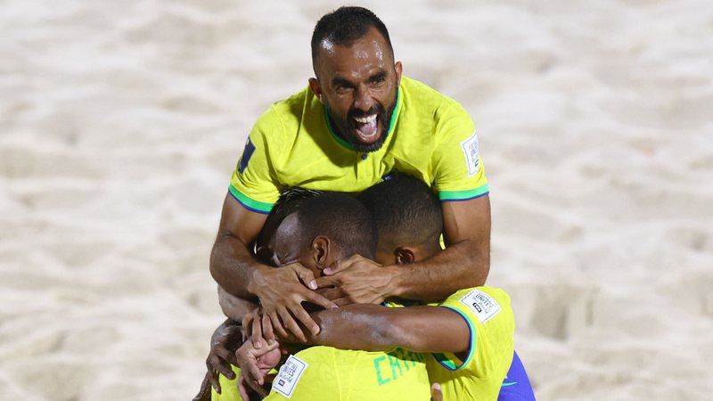 Brasil vence o Irã e chega na final da Copa do Mundo de Futebol de Areia