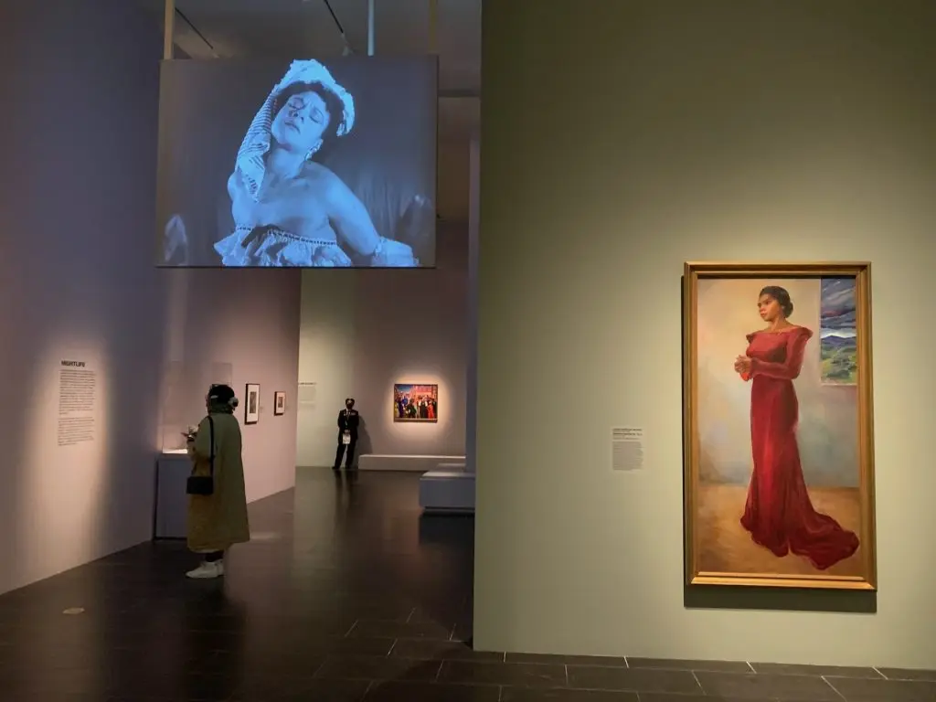 A screen showing a 1952 performance by Katherine Dunham and Laura Wheeler Waring, Marian Anderson (1944)