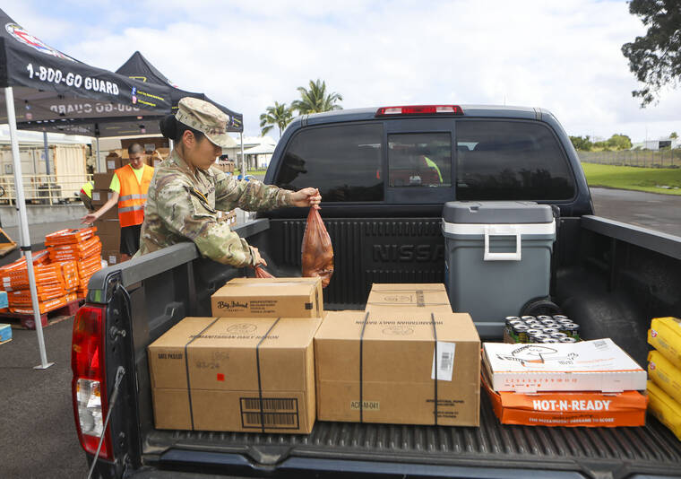 Strong turnout for initial food distribution effort for veterans, active duty personnel – Hawaii Tribune-Herald