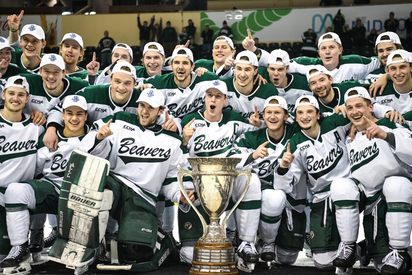 Beavers dethrone Minnesota State in blowout fashion to win MacNaughton Cup