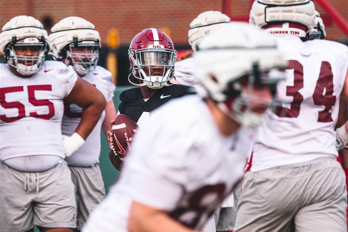 Alabama already experimenting with new helmet communications technology during spring practice