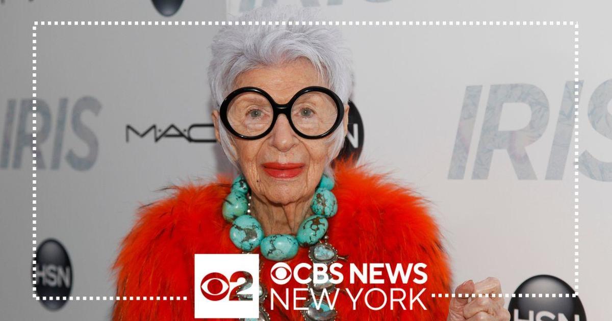 Fashion icon Iris Apfel dies at age 102