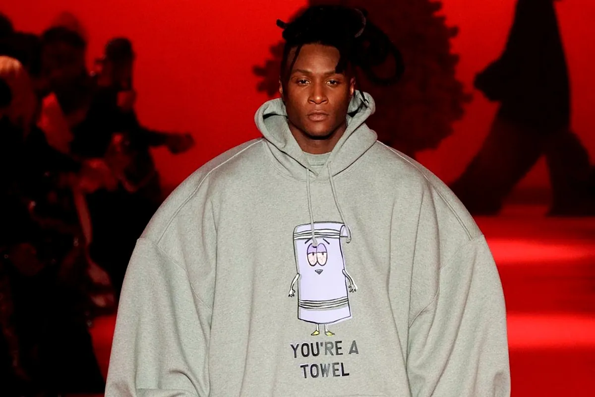 DeAndre Hopkins pops up at Paris Fashion Week in South Park-themed baggy sweater