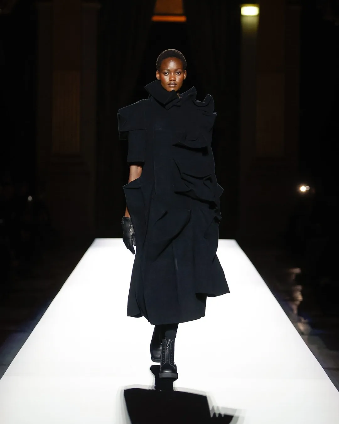 Yohji Yamamoto Autumn/Winter 2024 Womenswear