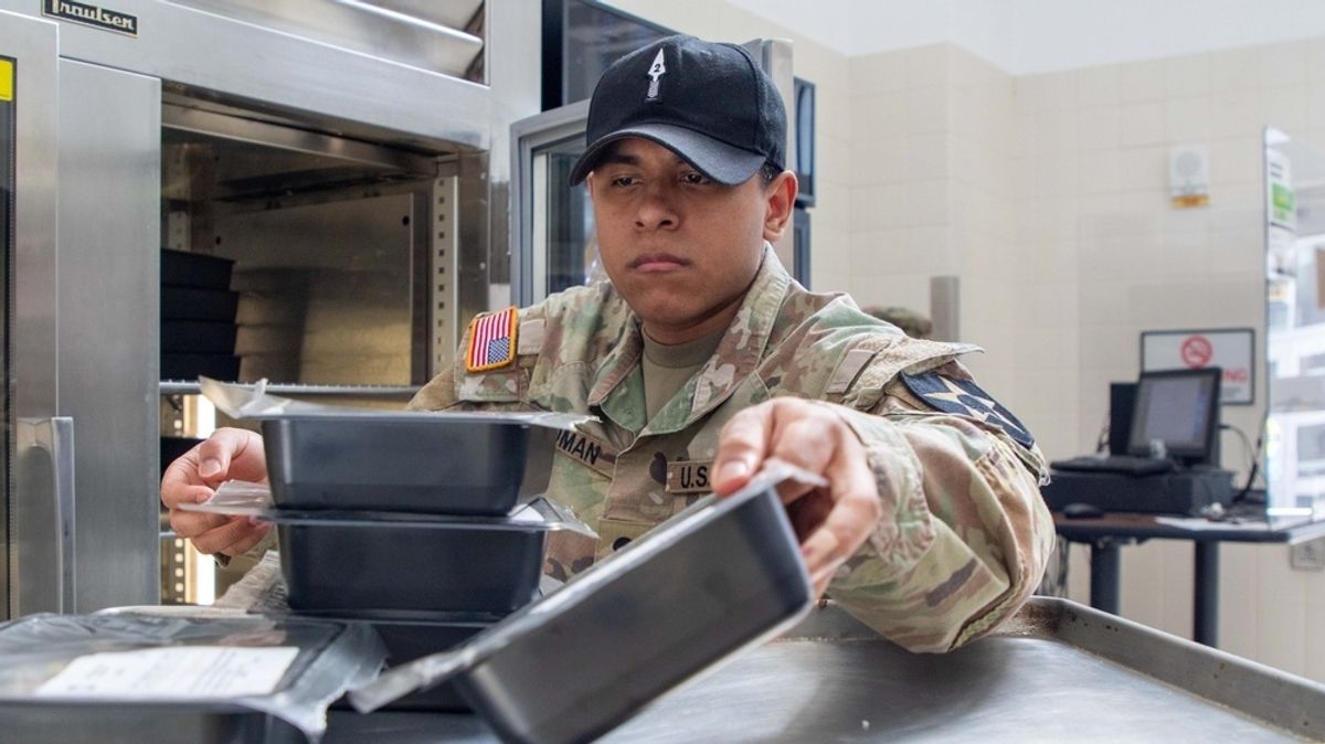 Army Meal Prep Program Revolutionizes Nutrition at Joint Base Lewi…