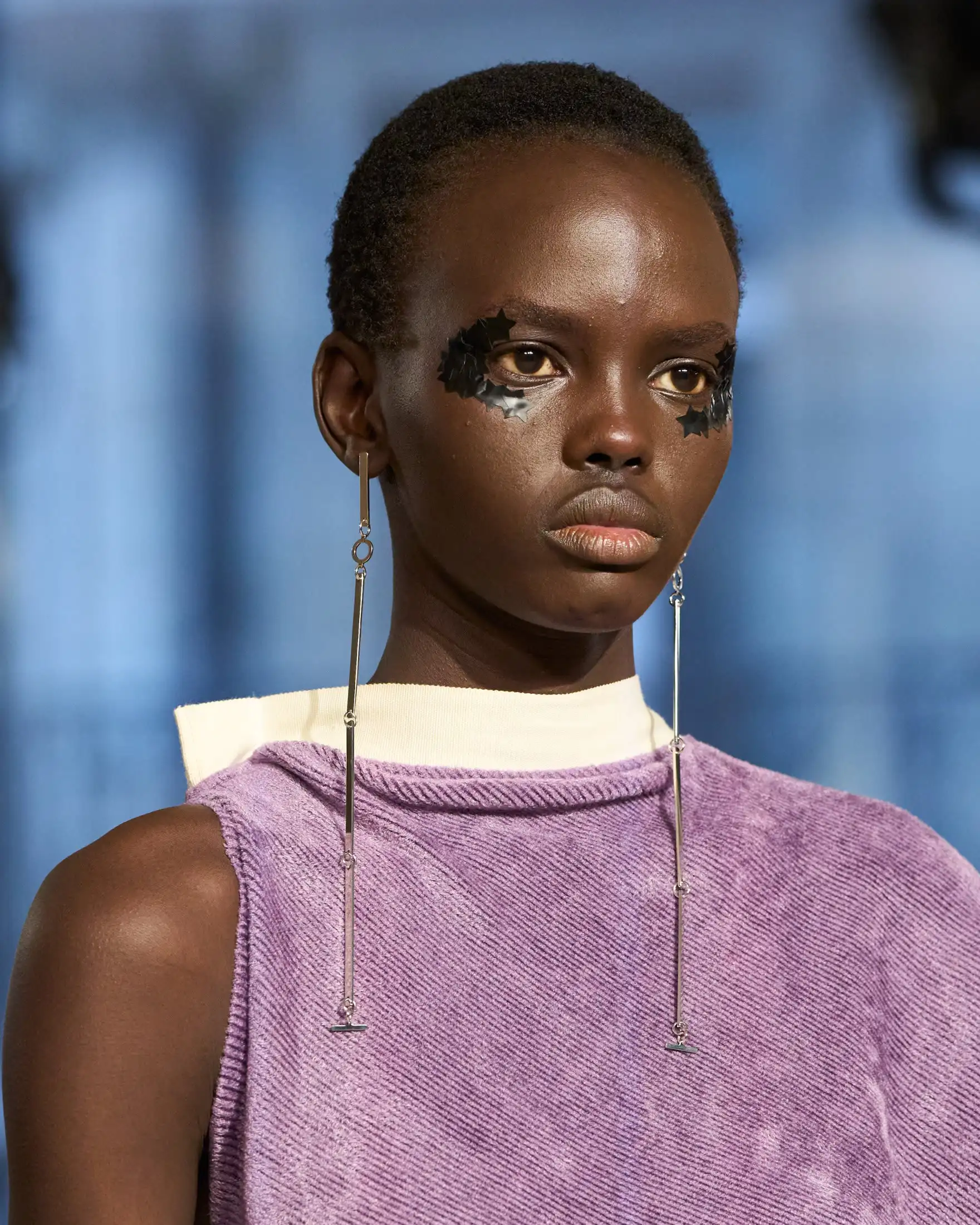 5 Standout Beauty Moments From Paris Fashion Week FW24