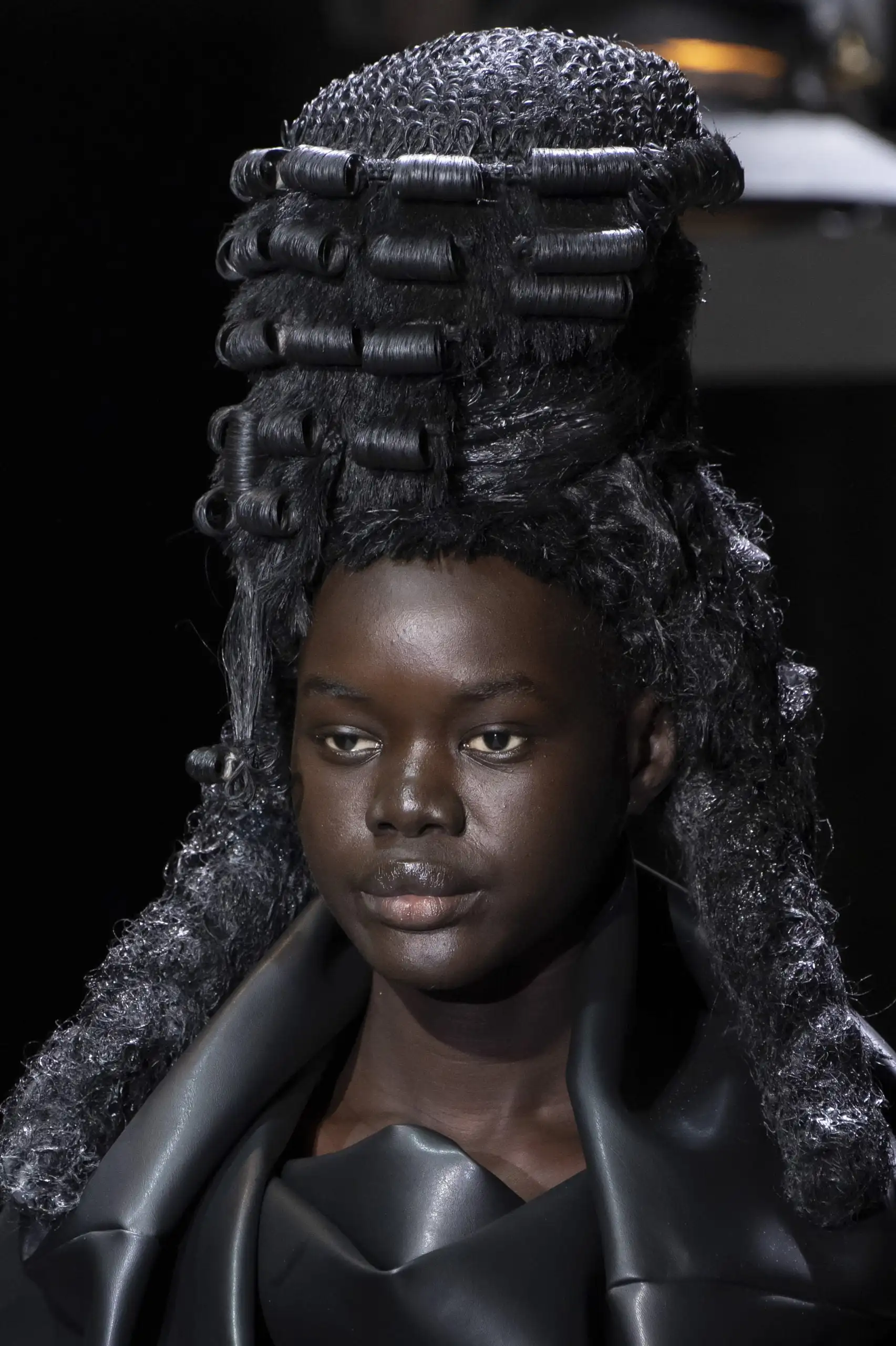 5 Standout Beauty Moments From Paris Fashion Week FW24