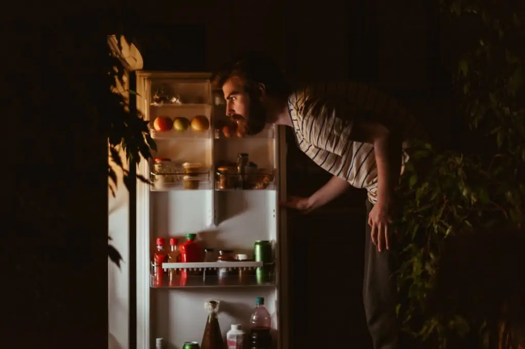 Healthy late-night snacks are best. Getty Images/iStockphoto