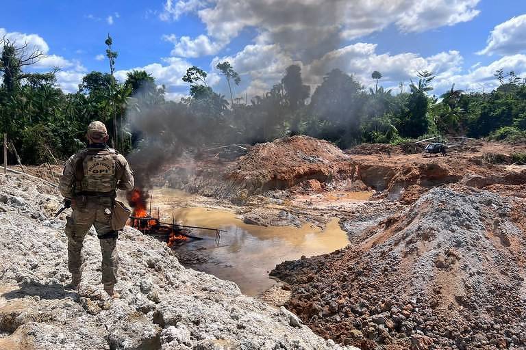 Garimpo ilegal desmata 170 campos de futebol na Amazônia – 12/03/2024 – Ambiente