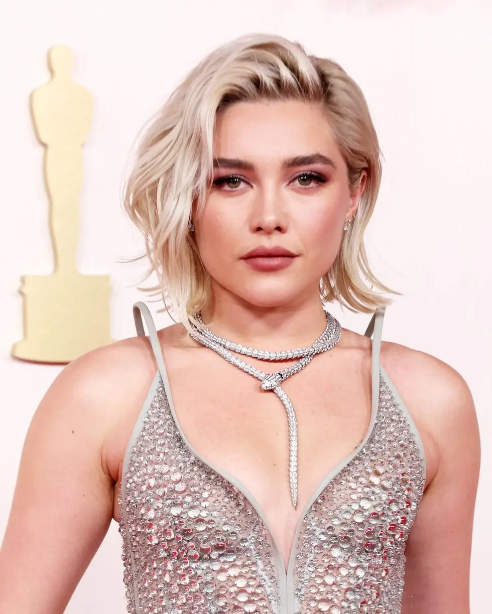 hollywood, california march 10 florence pugh attends the 96th annual academy awards on march 10, 2024 in hollywood, california photo by kevin mazurgetty images