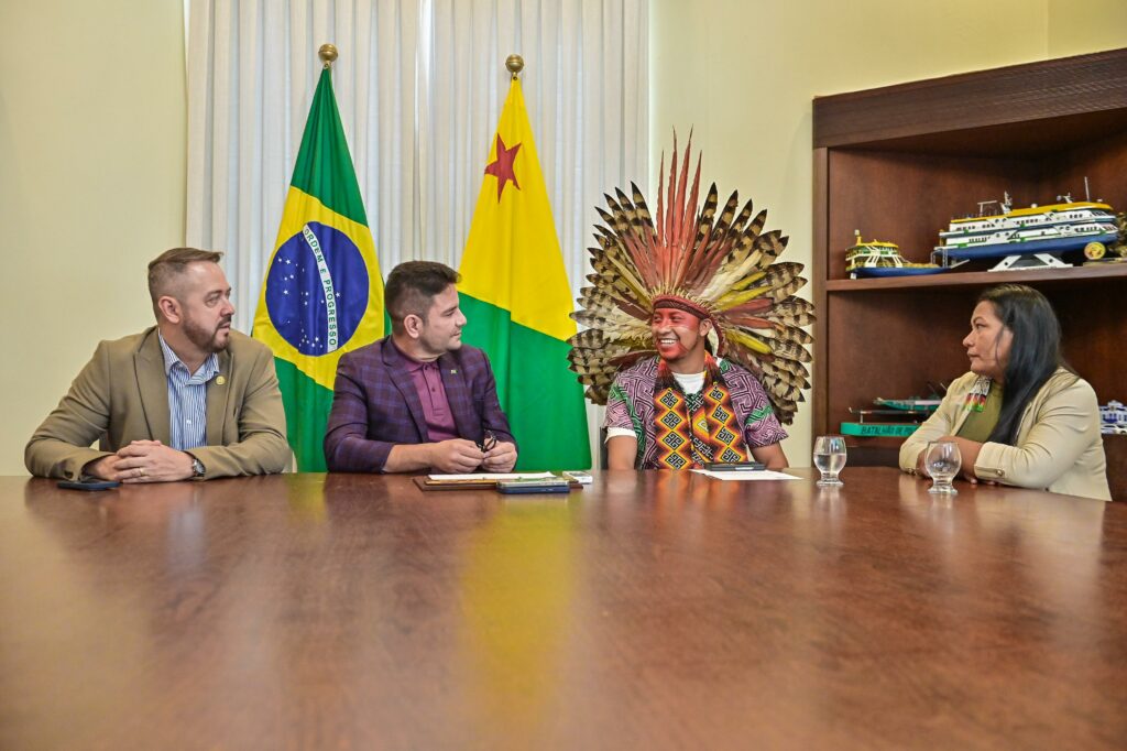 Governo do Acre fortalece e preserva a cultura dos povos originários com apoio a festival indígena Huni Kuin em Rio Branco