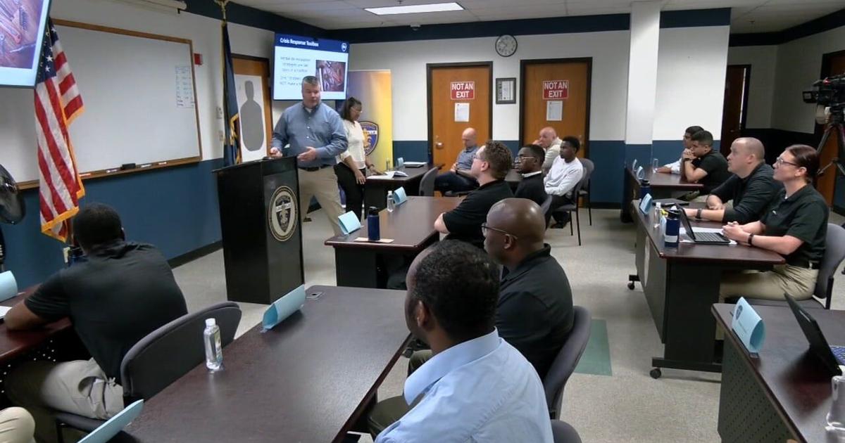 New course training Louisville corrections officers to better handle mental health crises