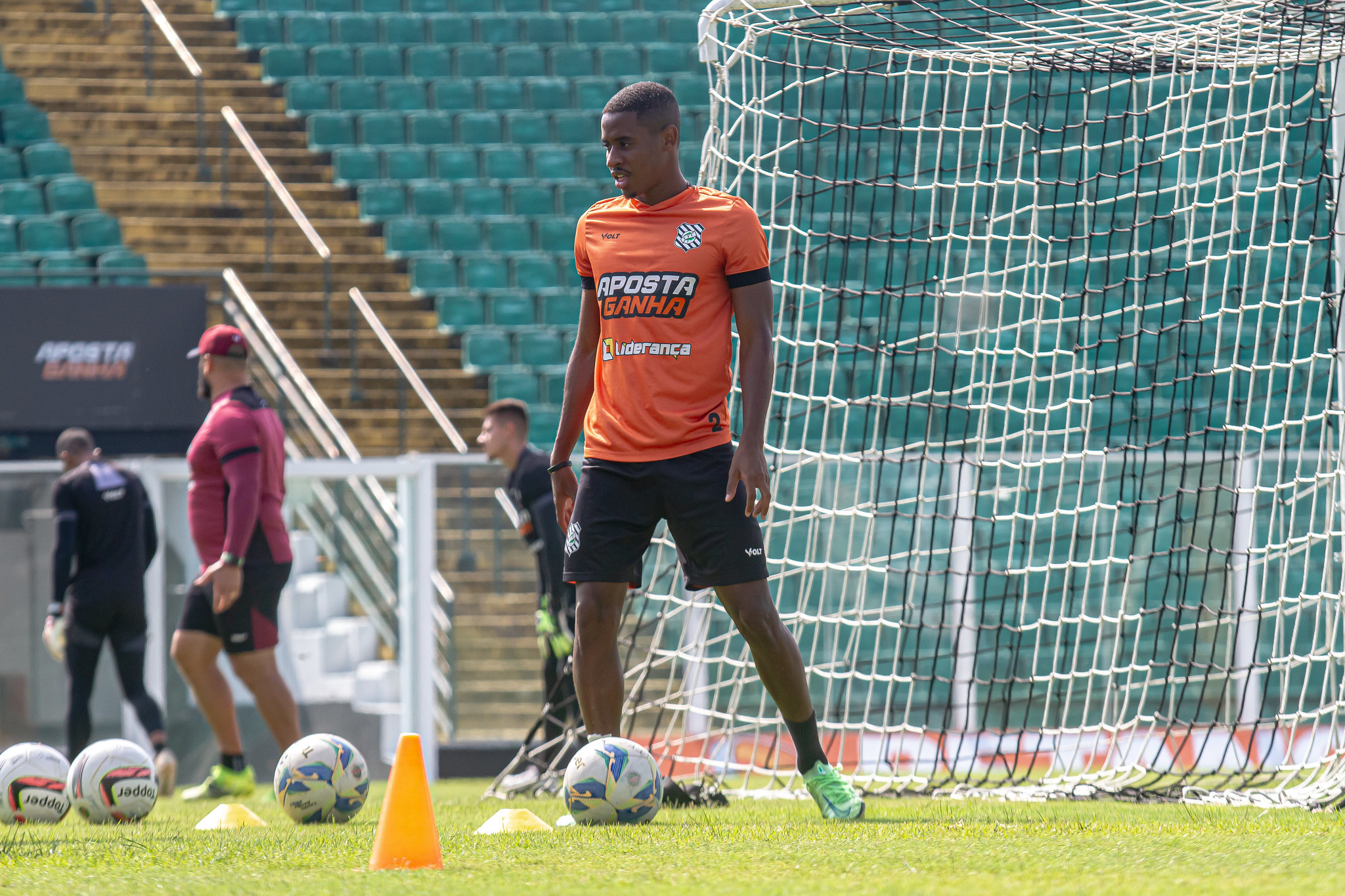 Furacão pronto para desafio contra o Barra