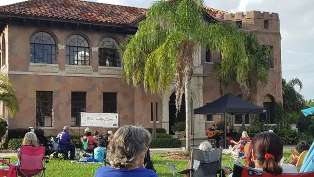 The Howey Music Series includes outdoor concerts in front of the Howey Mansion in Howey-in-the-Hills. (Matthew J. Palm/Orlando Sentinel)