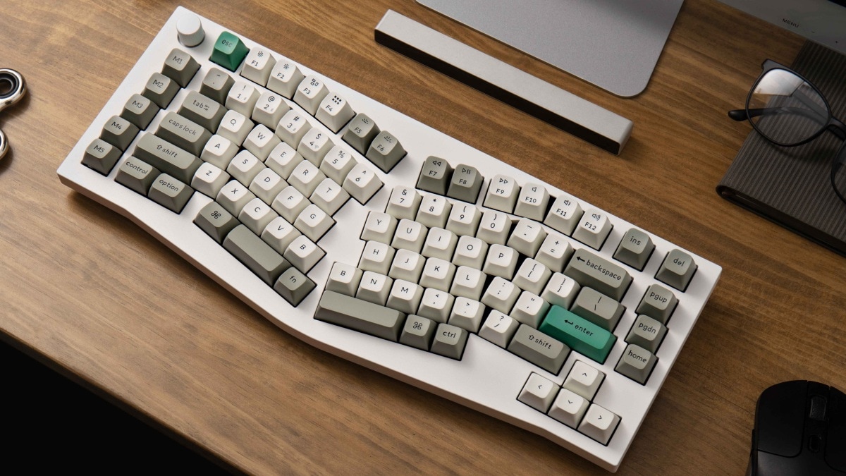 X-Plus VickyBoard Ergo Split-V Keyboard Review