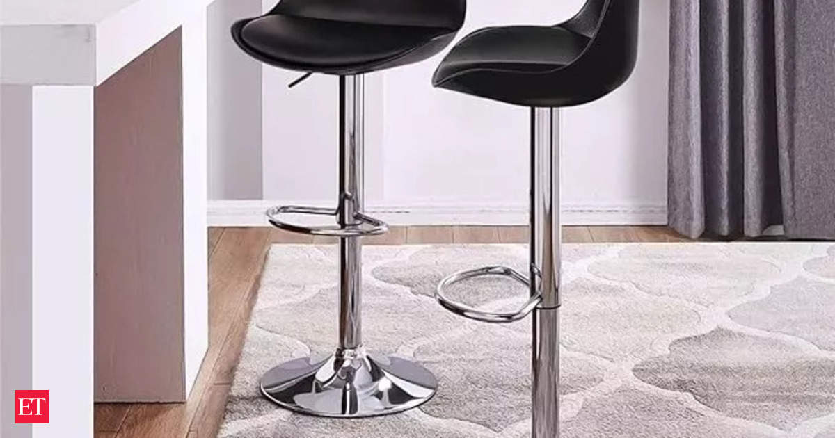 10 Bar Stools (Set of 2) for your kitchen island