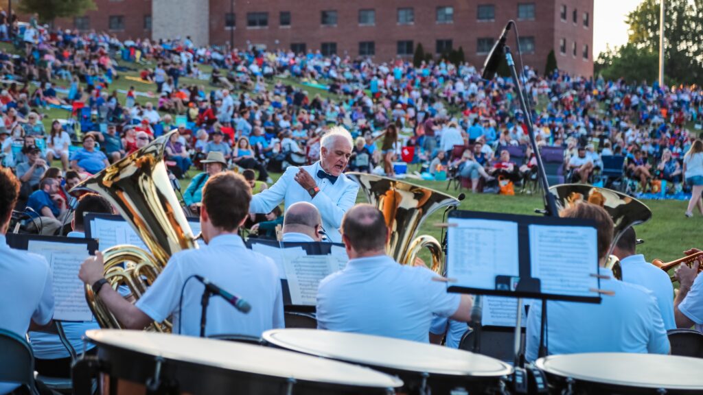 River City Brass Band merges music with visual arts in Pictures at an Exhibition
