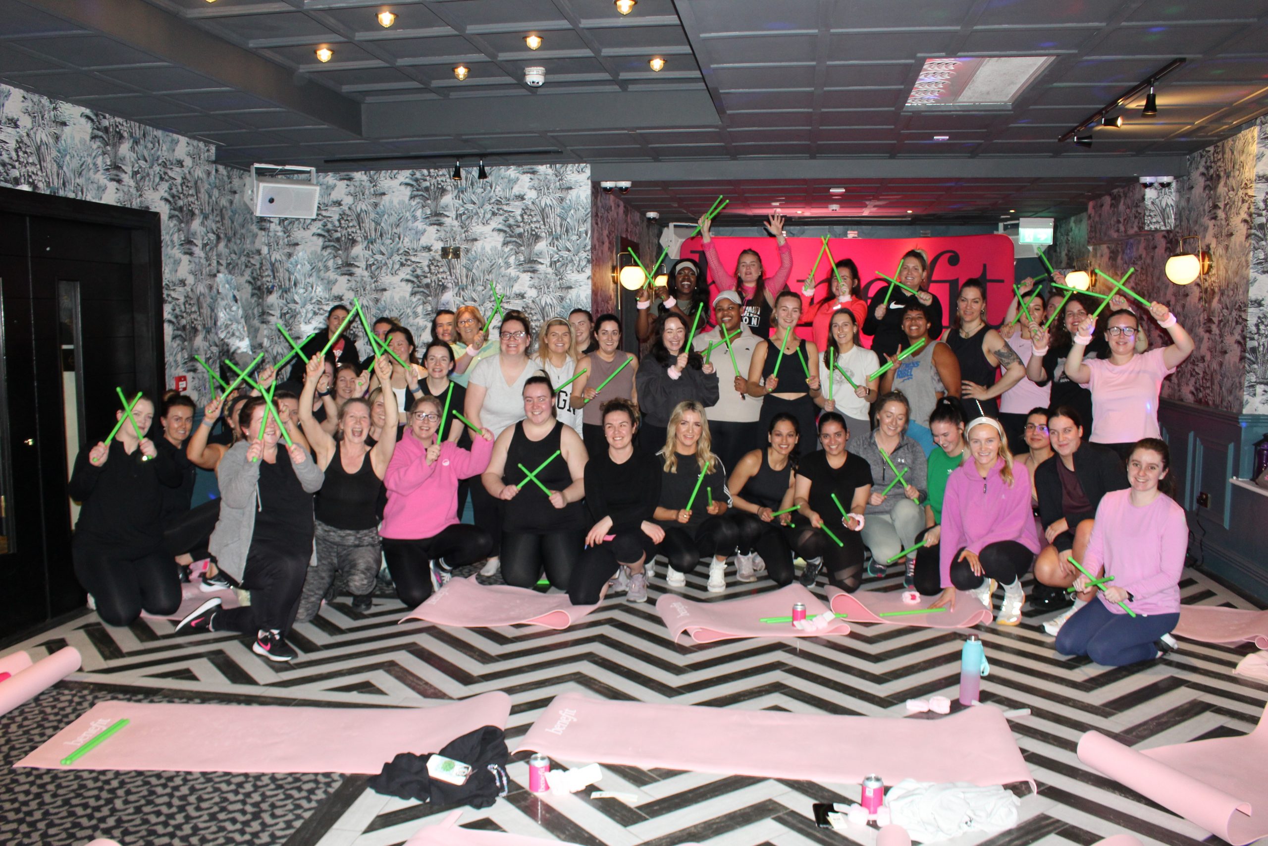 Beauty & Fitness Fans Pound For Brows With Benefit