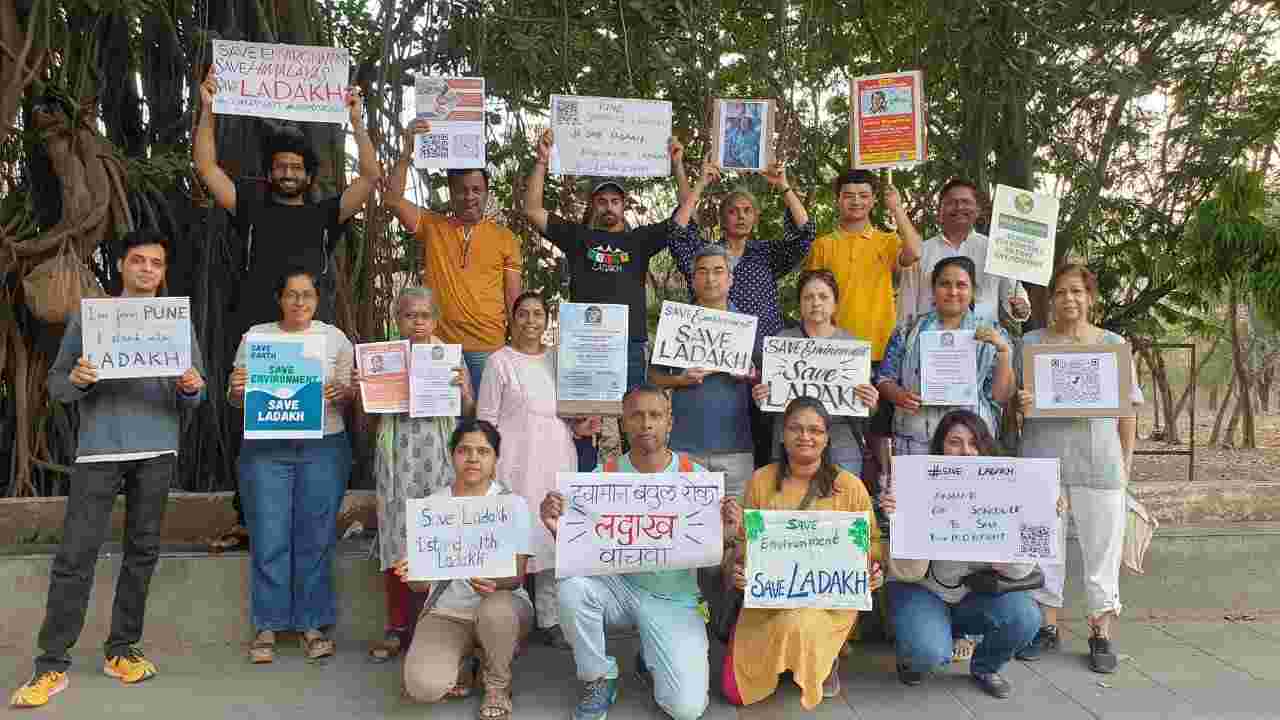 Peaceful Climate Fast for Ladakh’s Nature Conservation held in Pune