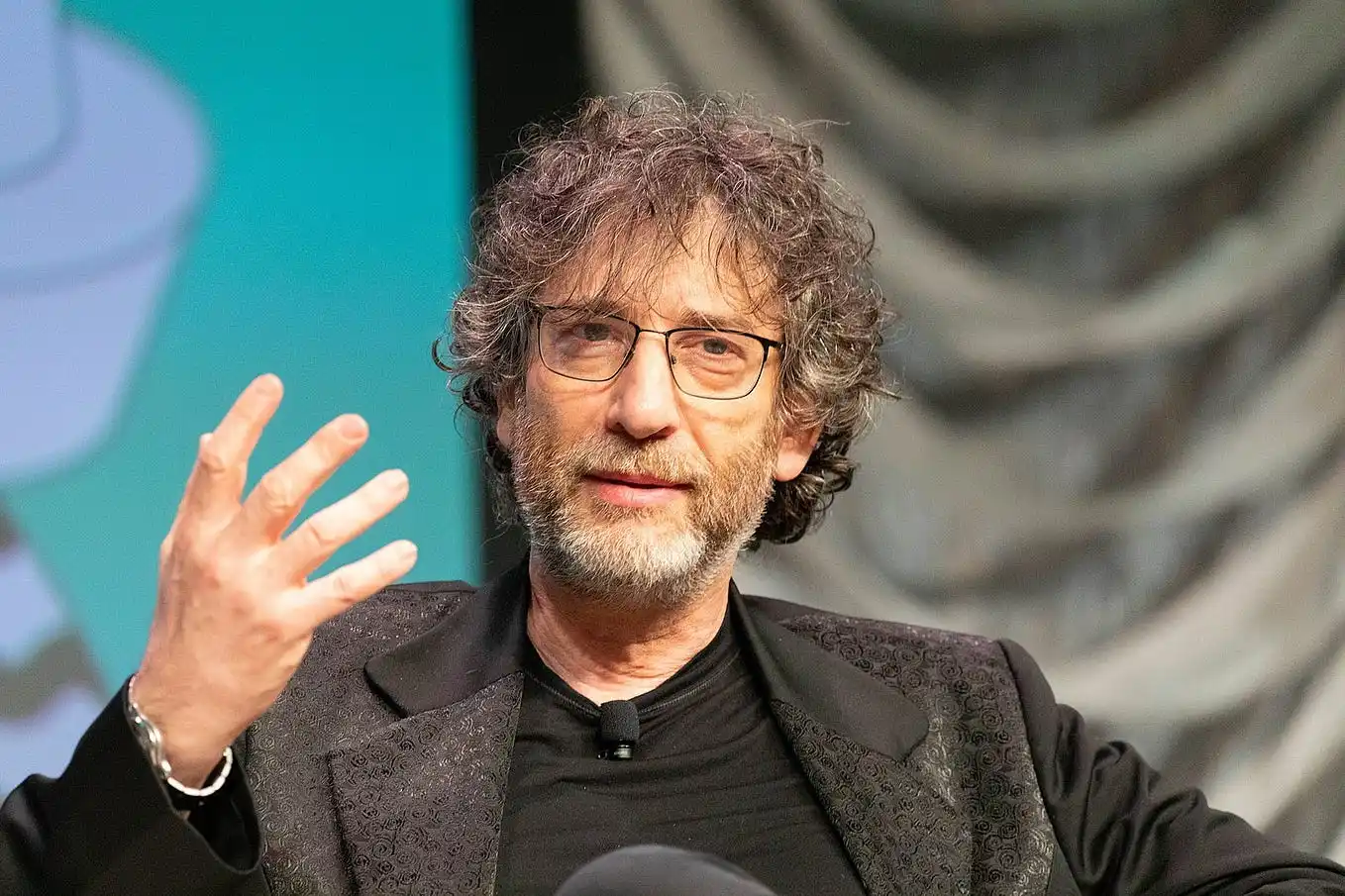 Neil Gaiman’s Five Basic Rules for Becoming a Better Writer