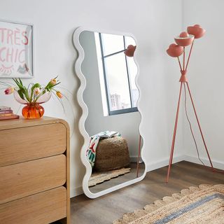 Wavy mirrors are the new ‘it’ trend for stylish walls – and we found 9 of the best to shop now