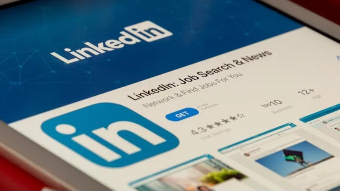 LinkedIn लाने जा रहा है टिक-टॉक जैसा शॉर्ट वीडियो फीचर, जानिए क्या होगी इसकी खासियत