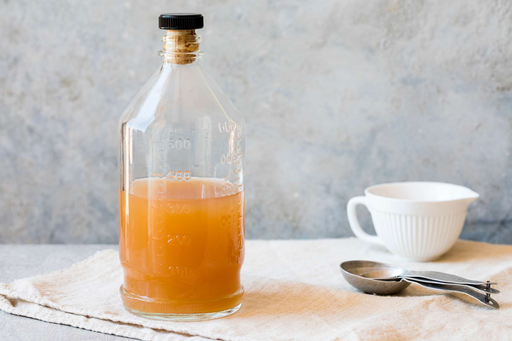 New Study Links Daily Apple Cider Vinegar to ‘Significant’ Weight Loss Results