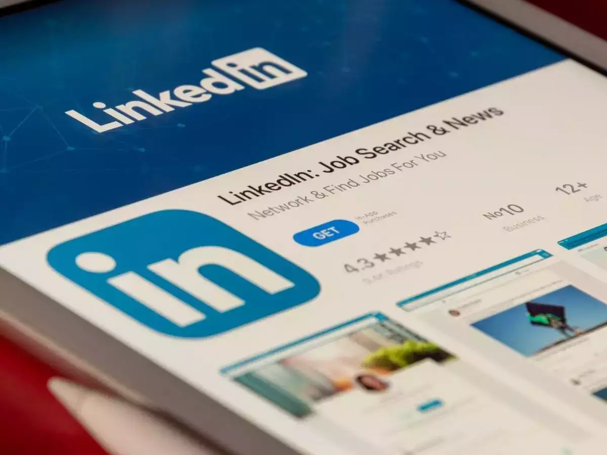 LinkedIn: शॉर्ट वीडियो के जरिए जॉब खोजना होगा बेहद आसान, लिंक्डइन ला रहा TikTok जैसी वीडियो फीड