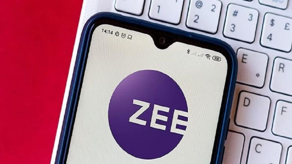 Zee Entertainment ने कर्मचारियों को दिया बड़ा झटका, 50% वर्कफोर्स की छंटनी | zee entertainment reduced workforce by 50 percent know what is the company plan