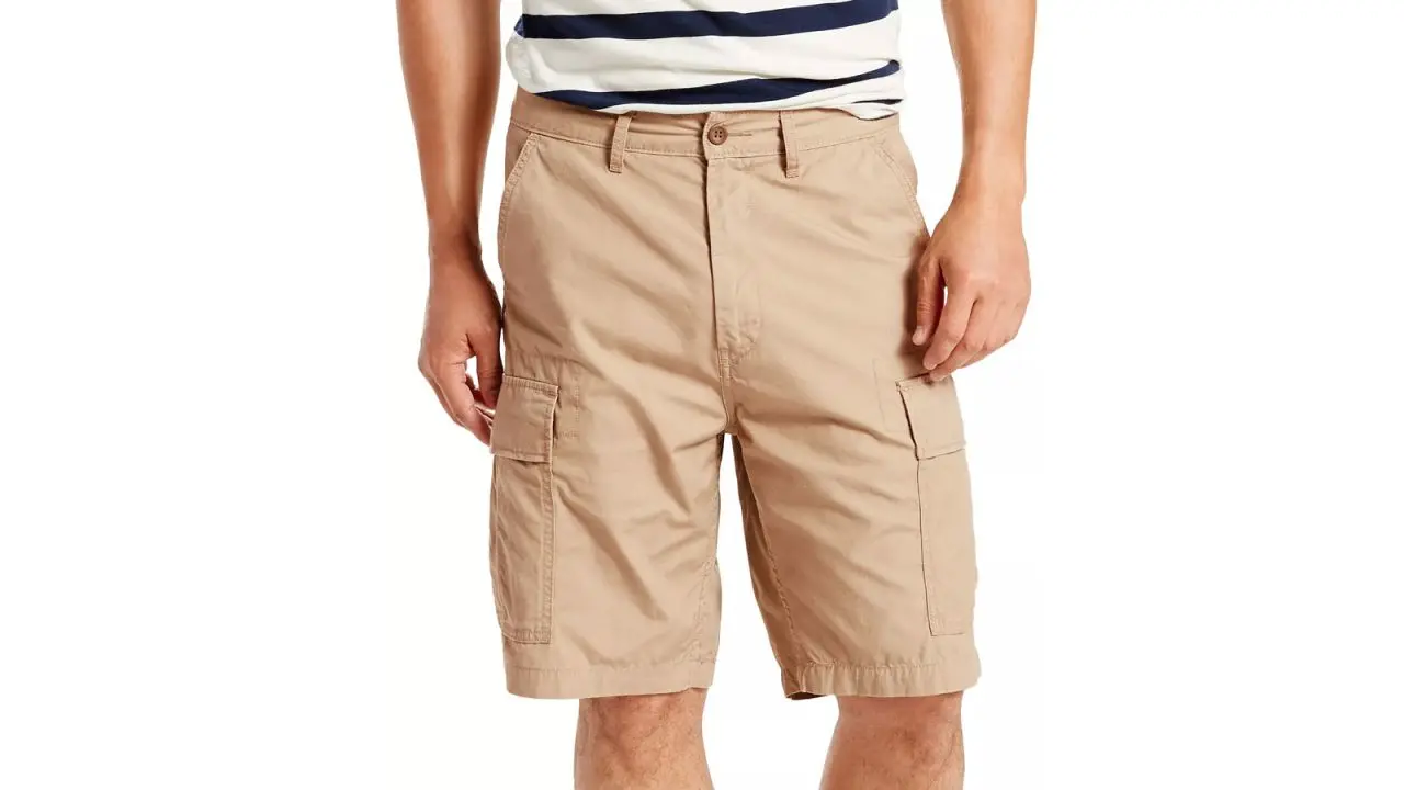 Levi’s Men's Carrier Loose-Fit Cargo Shorts.jpg