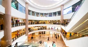 New Jersey Mall Requiring Underage Visitors To Have Adult Chaperones After 5 P.M.