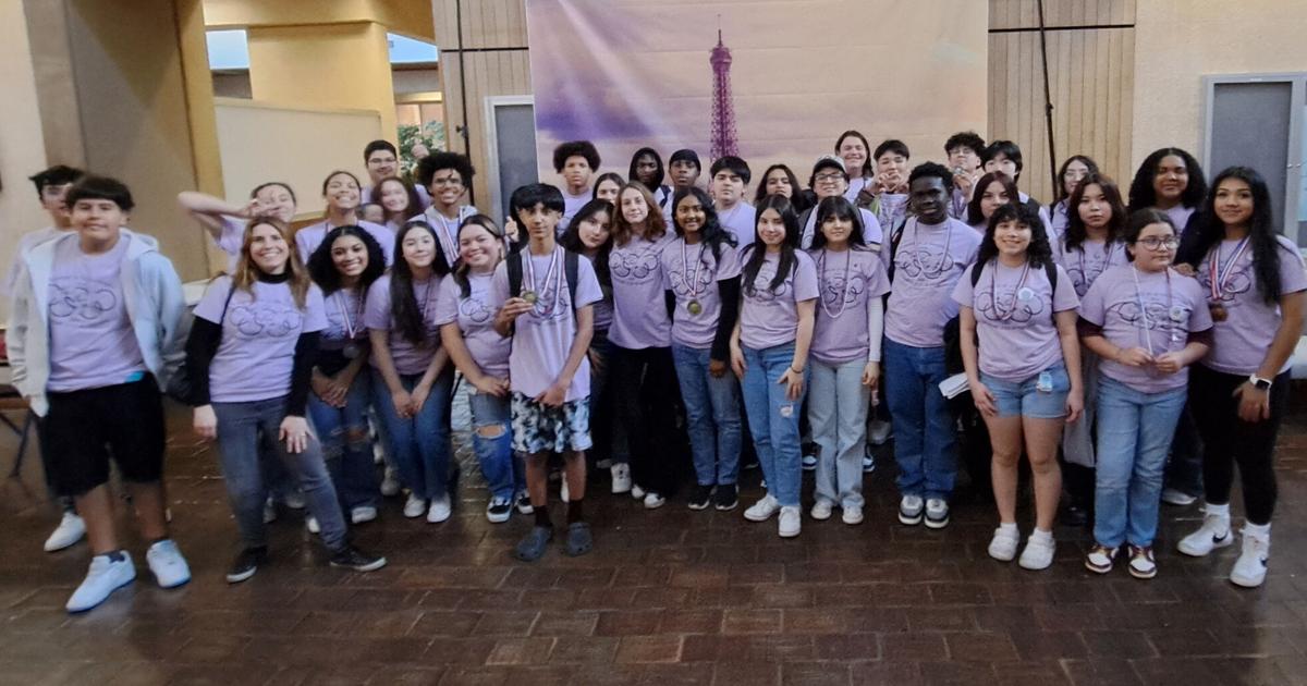 Goose Creek Memorial French program competes at UTSA