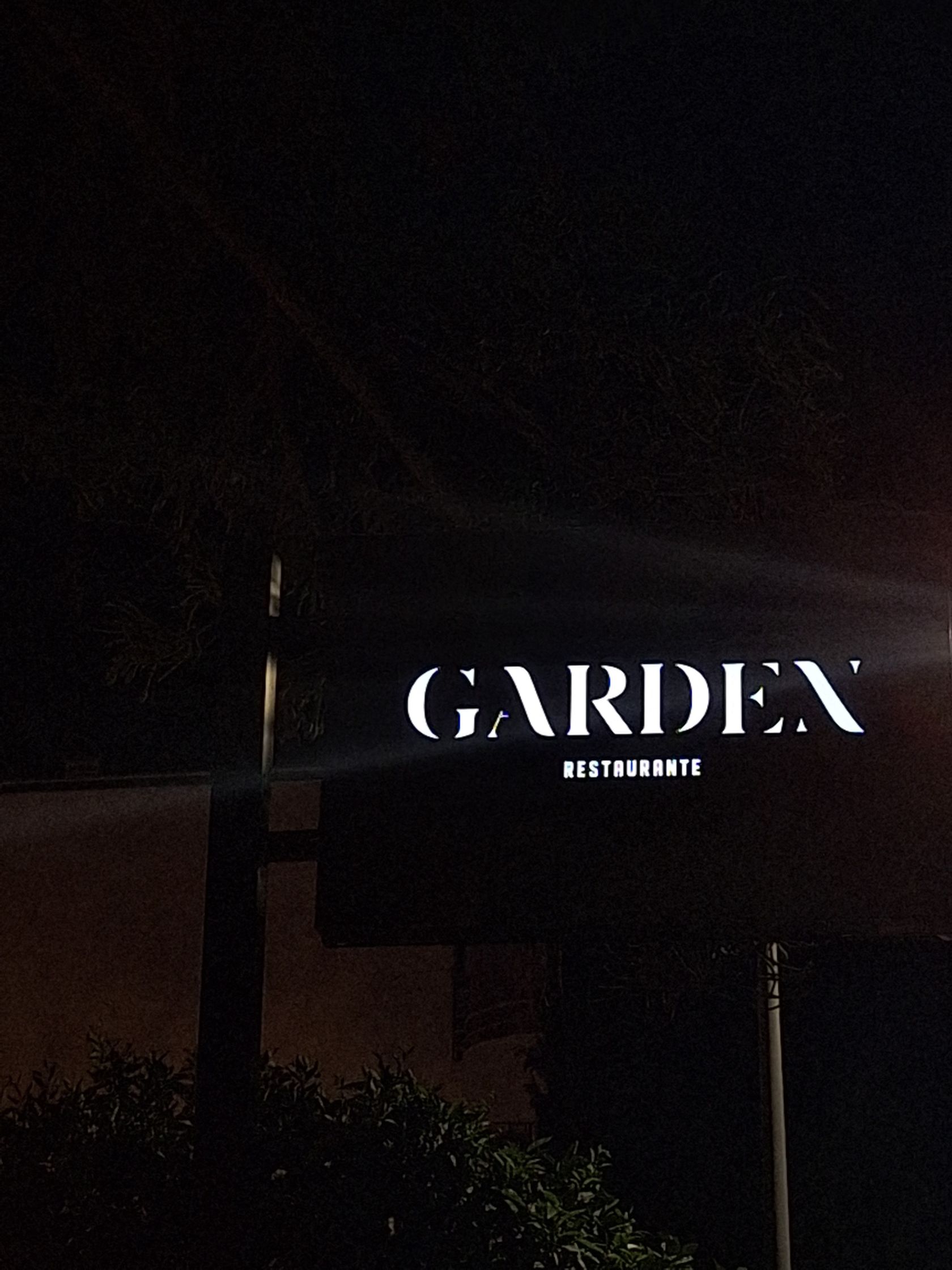 Restaurant Review: Garden Carvoeiro / Restaurante & Lounge