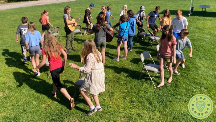 SFF Presents announces summer creativity camps at Sisters Art Works