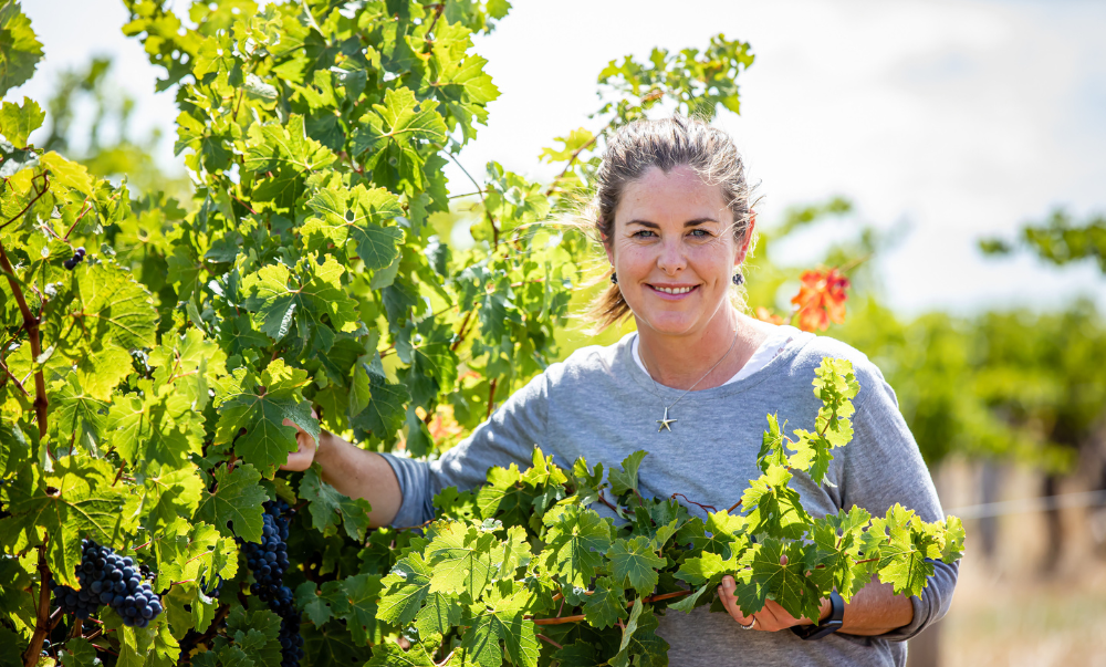 Dr Catherine Kidman: Walking the line between art, science and nature