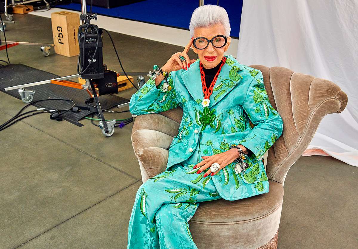 Fashion Icon Iris Apfel Dead at 102