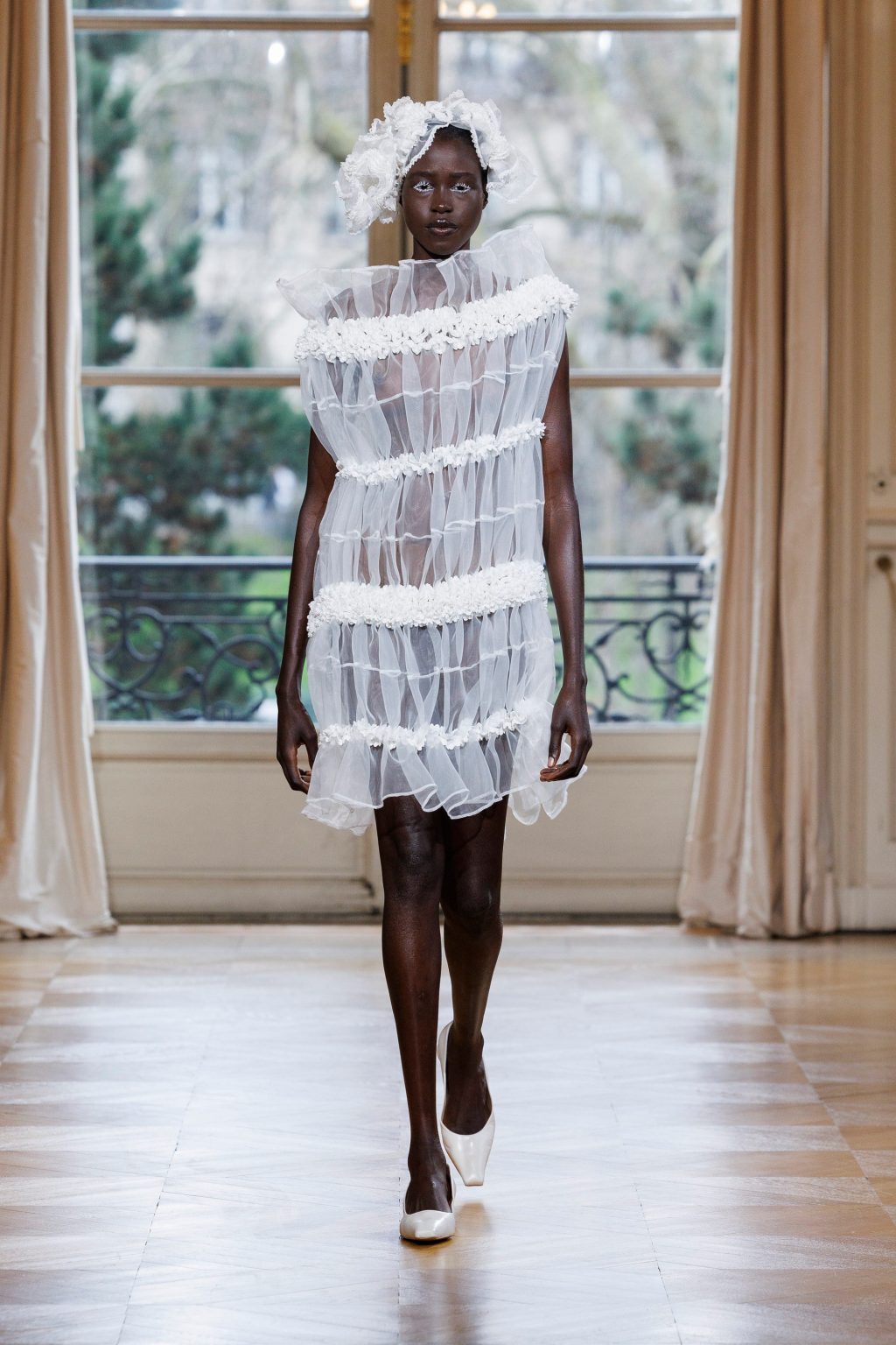 Róisín Pierce Fall 2024 Ready-to-Wear: O Lovely One, Sculptor of Lace, You Outdid Yourself