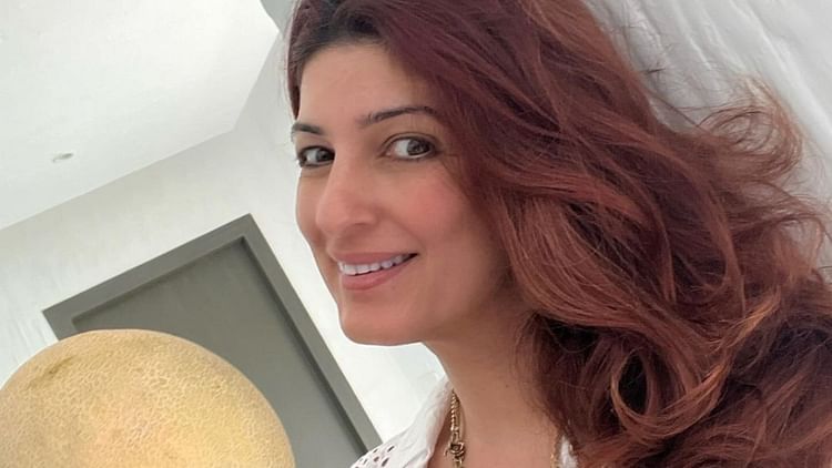 Twinkle Khanna: ट्विंकल का फूड डिलीवरी एप पर तंज, बोलीं- शाकाहारी को शुद्ध और दूसरे को अशुद्ध बताना गलत है