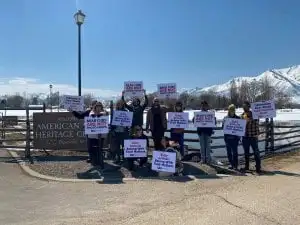 yellowstone bear world protest