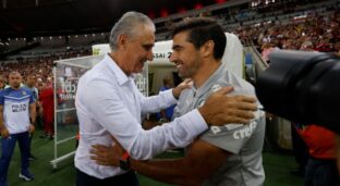 Vampeta aponta time que ‘vai ganhar tudo’ no futebol brasileiro