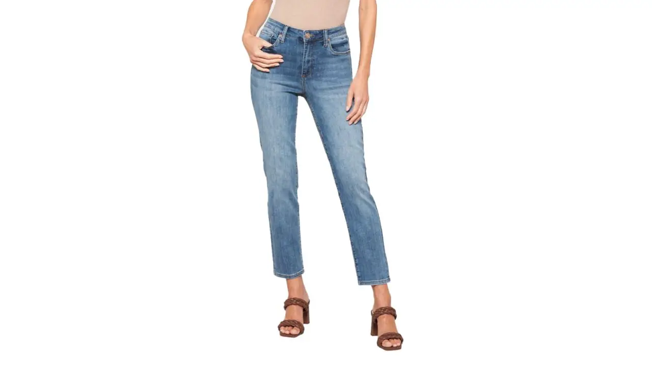 STS Blue Carley Straight-Leg Jeans in indigo.