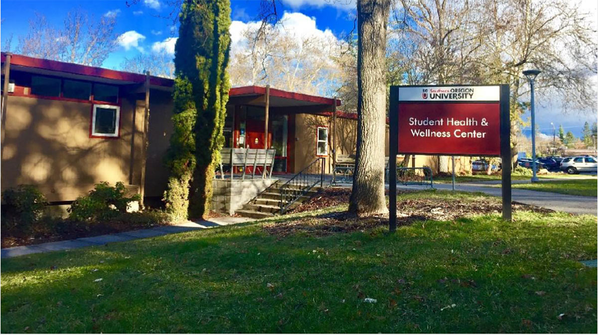 La Clinica partners with SOU to operate student health center