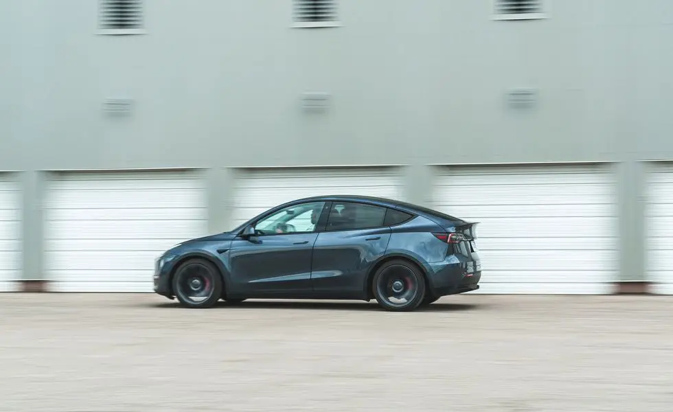 2020 tesla model y performance