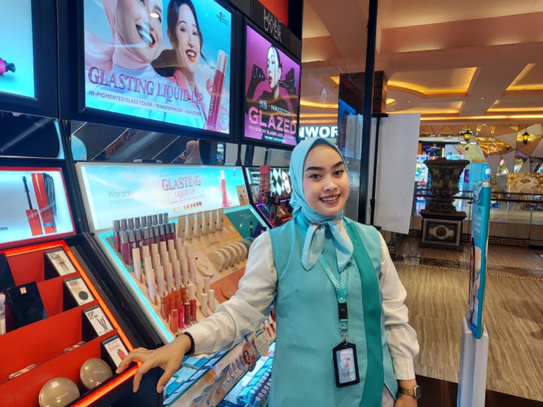 In Indonesia and Malaysia, beauty is big business during Eid al-Fitr